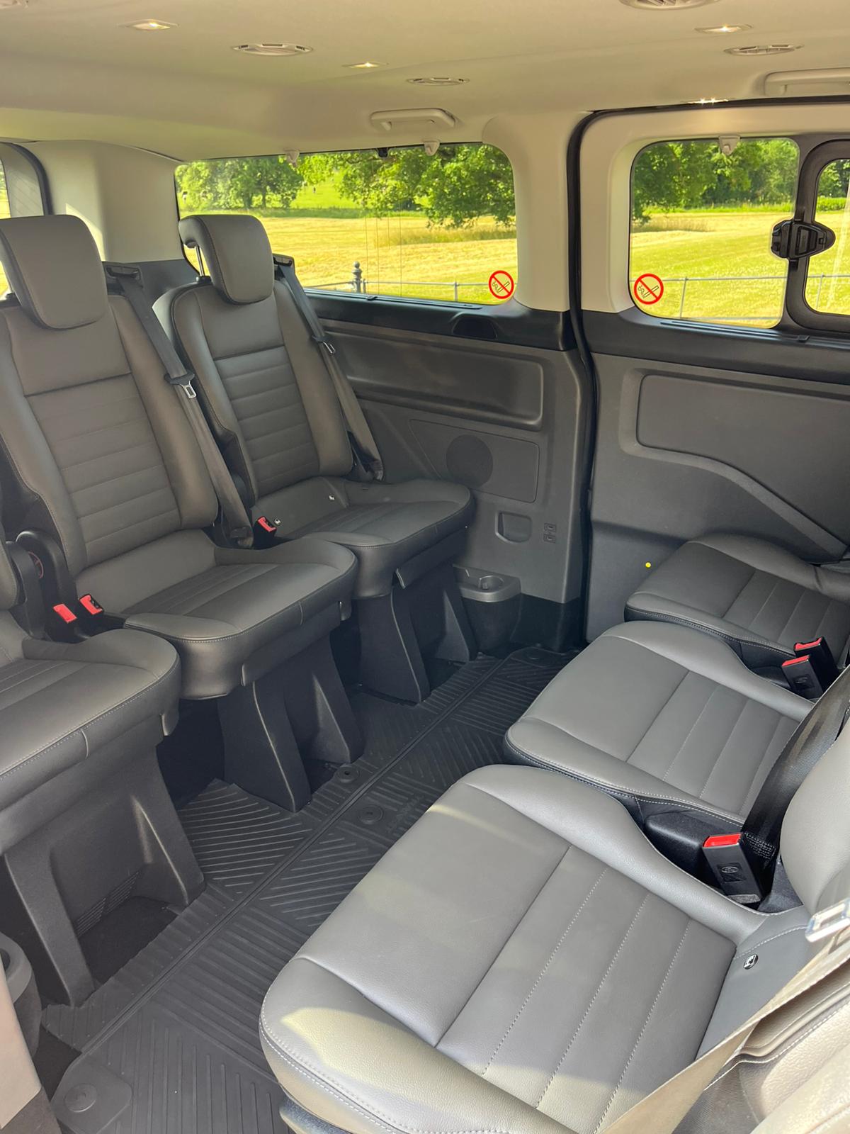 Toyota 7-seater side view